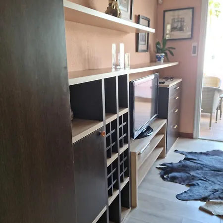Orlando 85, Very Good Location Apartamento