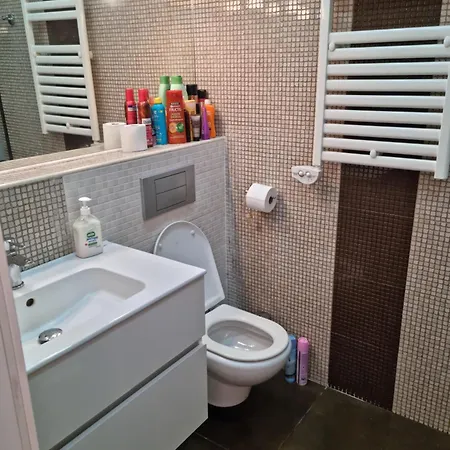 Orlando 85, Very Good Location Apartamento