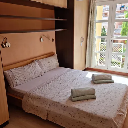 Orlando 85, Very Good Location Apartament *